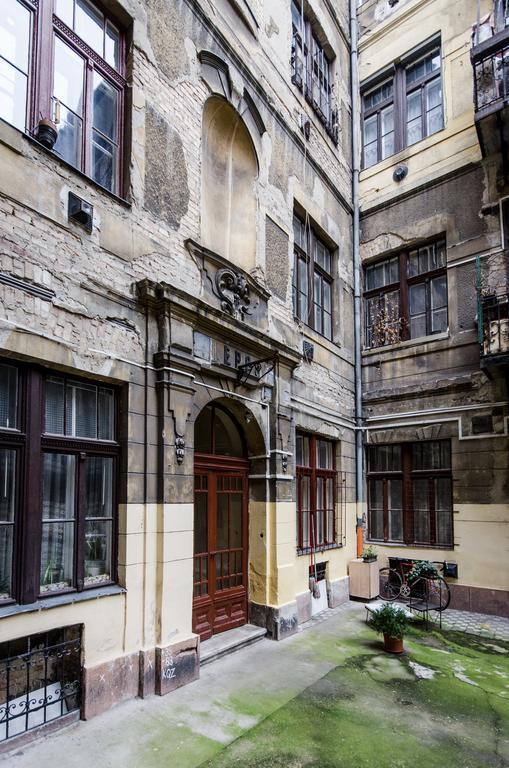 Clove Apartment Budapest Luaran gambar