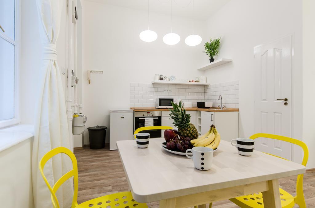 Clove Apartment Budapest Luaran gambar
